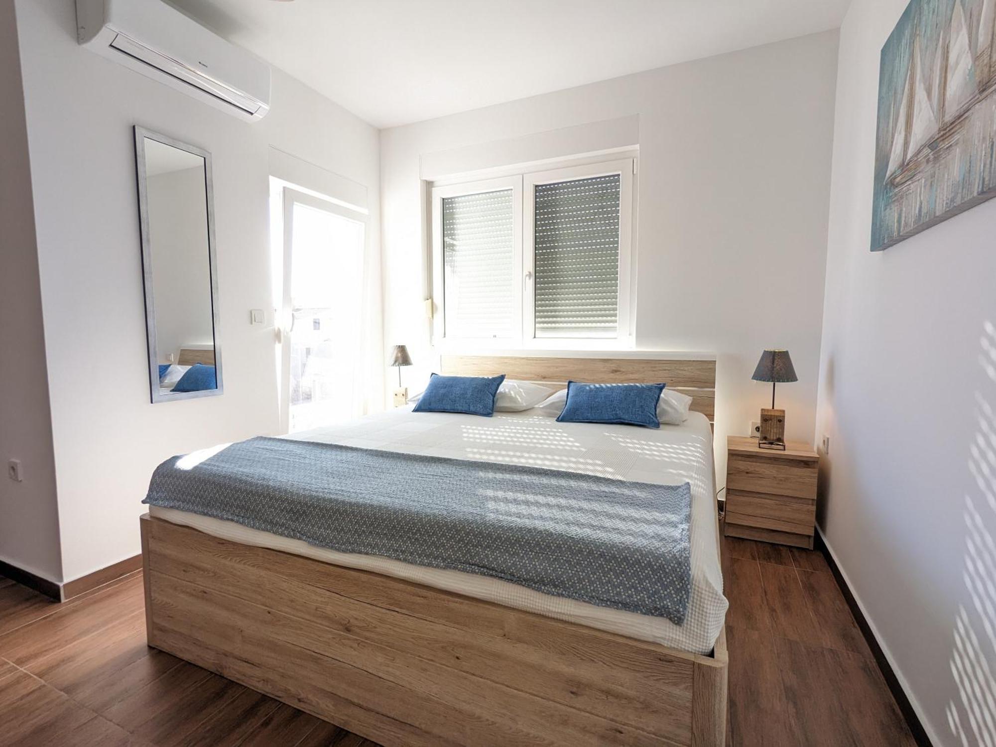 Holiday home Burin Tribunj (Sibenik-Knin)